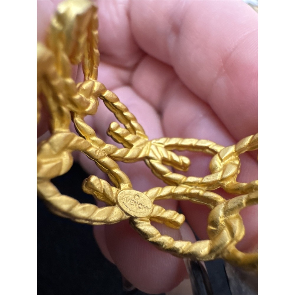 vintage Givenchy openwork hoop earrings Gold Tone Pierced Statement 1980's EUC - Picture 6 of 10